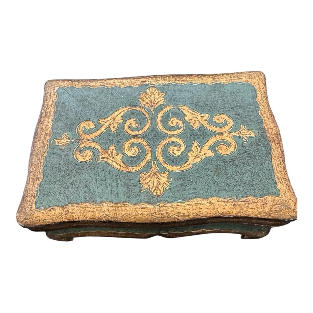Vintage Italian Florentine Gilt Wooden Trinket Box‎ – Green & Gold, Hand-Painted